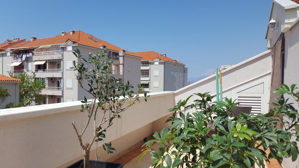 Apartments Andrijasevic Макарска Экстерьер фото